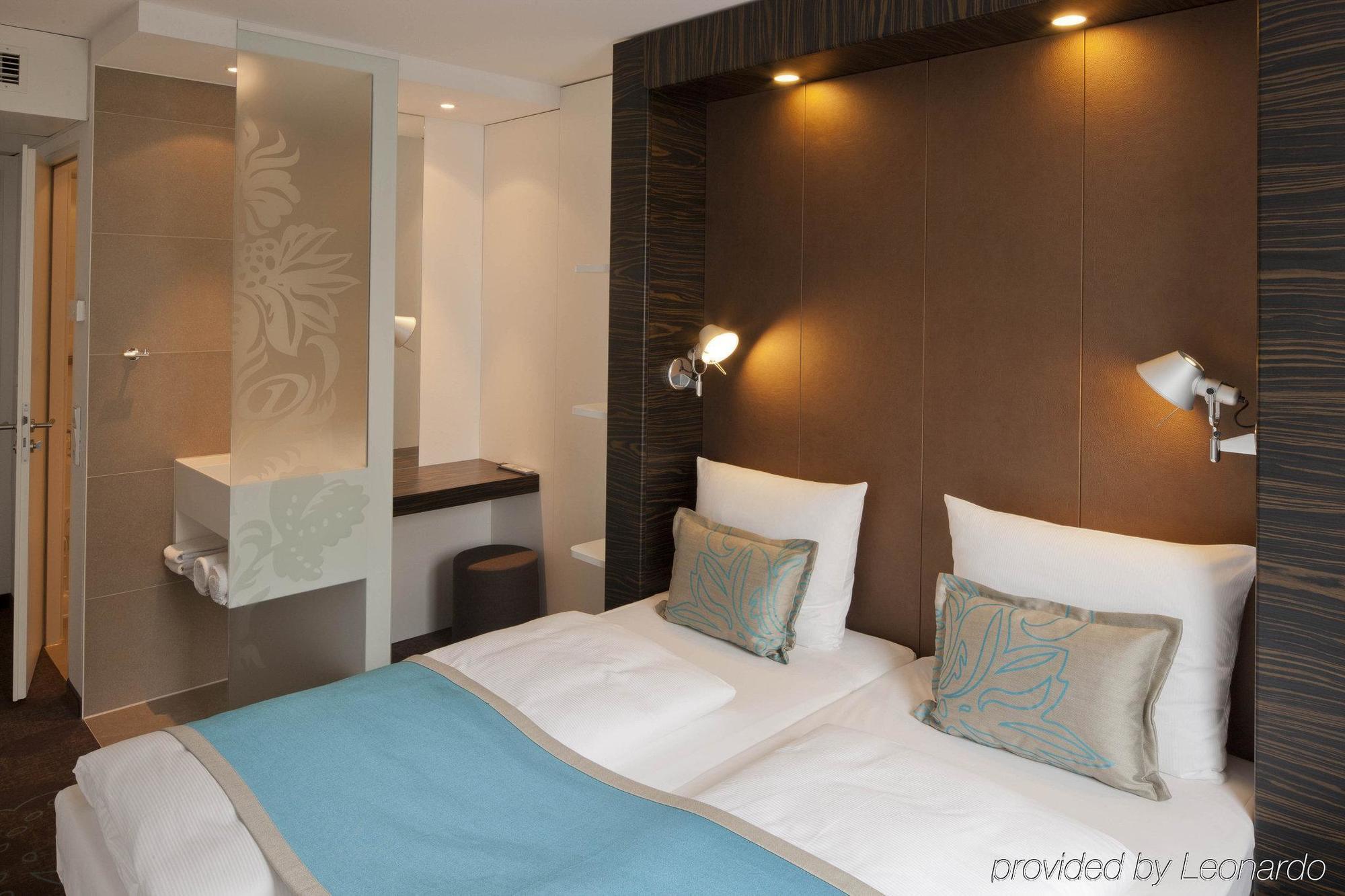Motel One Nuernberg-Plaerrer Eksteriør billede